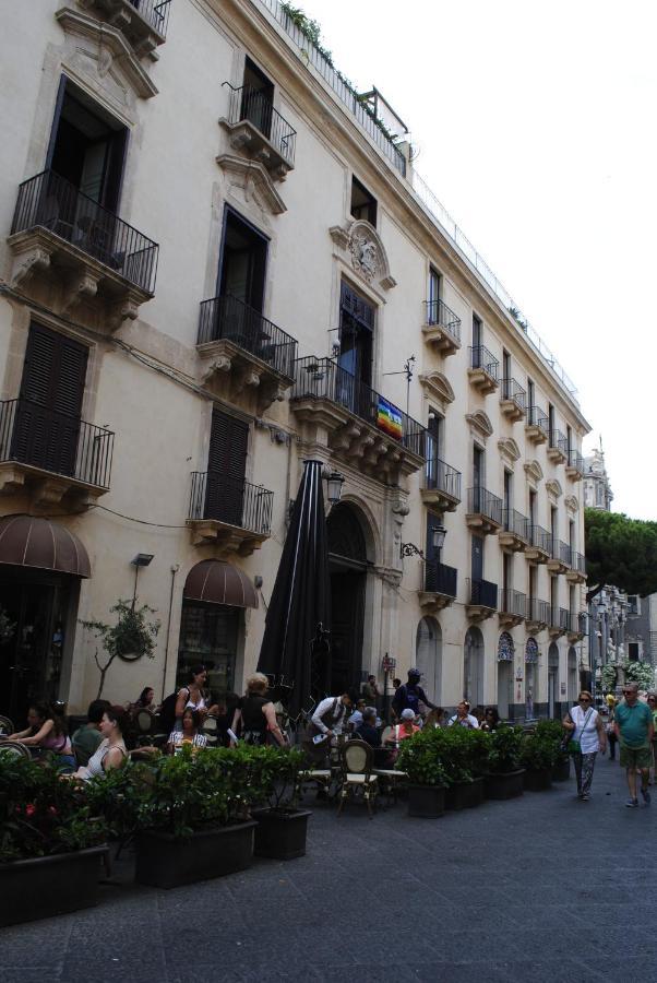 B&B Palazzo Sant'Alfano カターニア エクステリア 写真