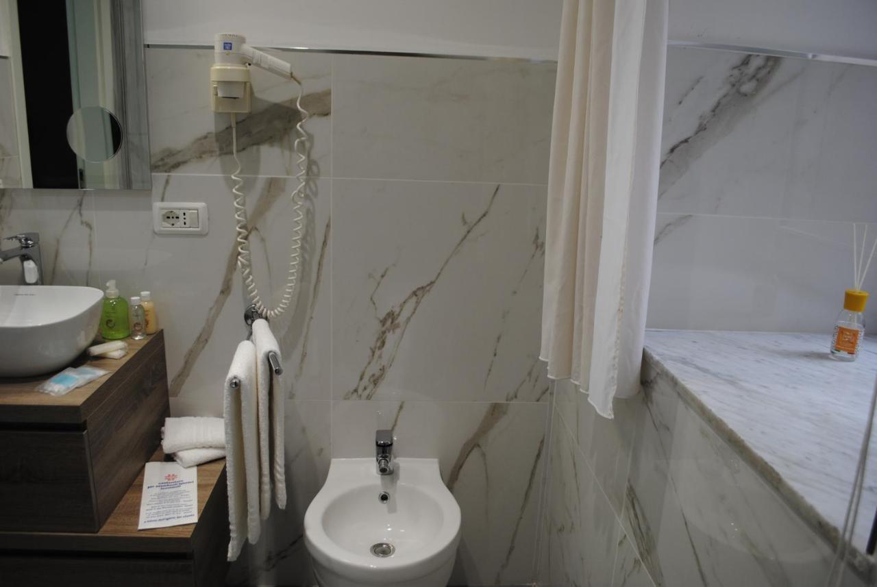 B&B Palazzo Sant'Alfano カターニア エクステリア 写真