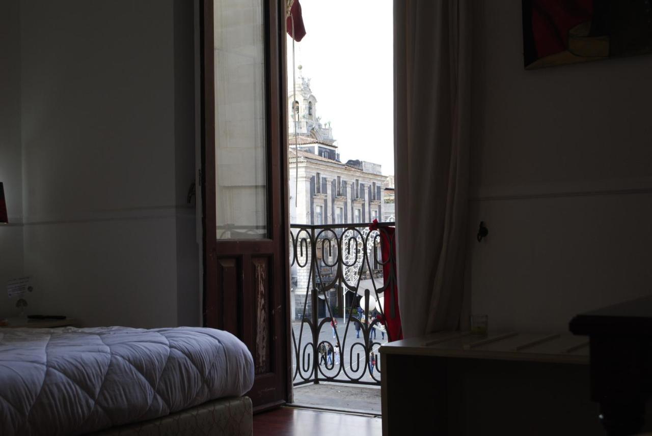 B&B Palazzo Sant'Alfano カターニア エクステリア 写真