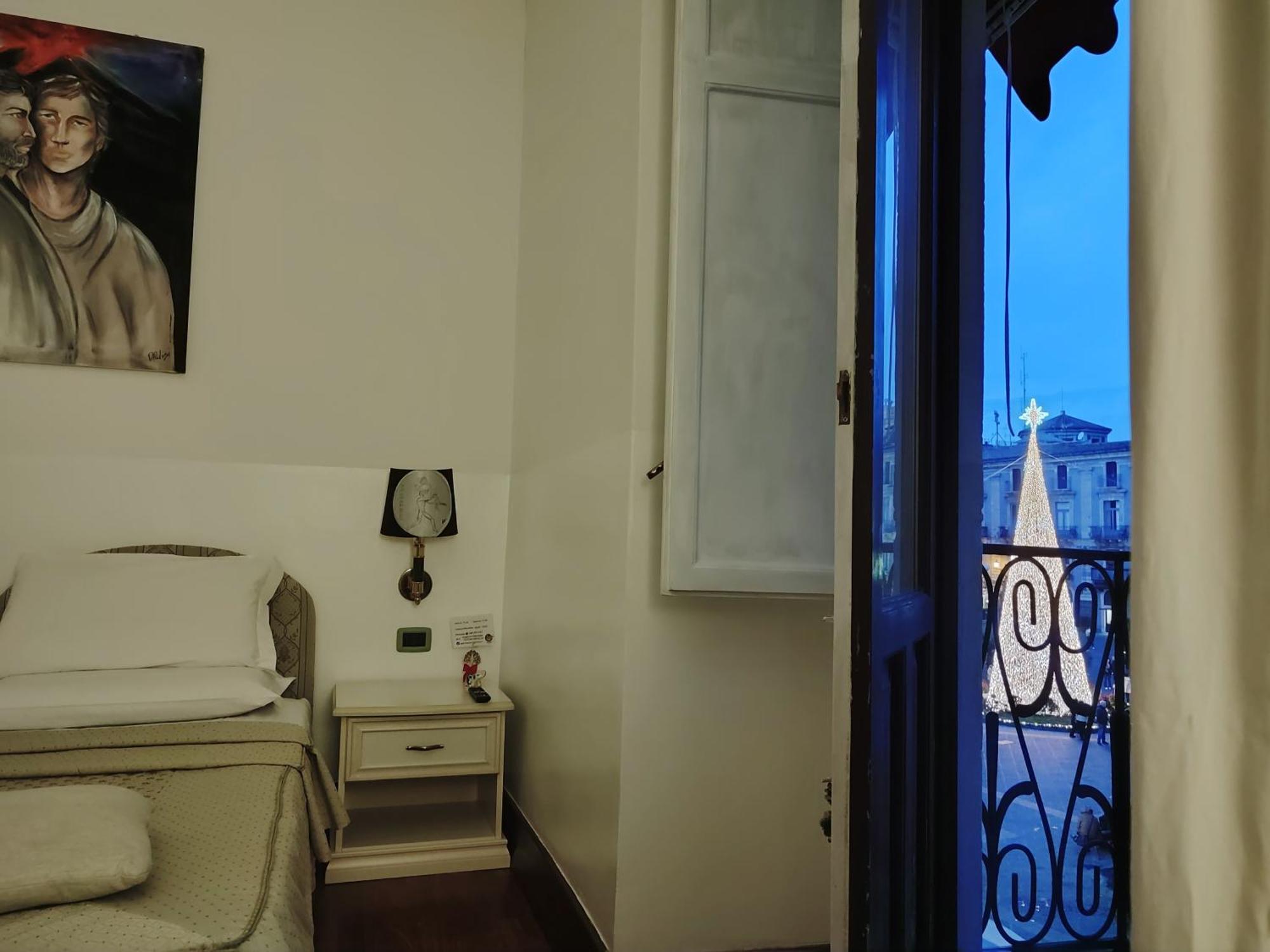 B&B Palazzo Sant'Alfano カターニア エクステリア 写真